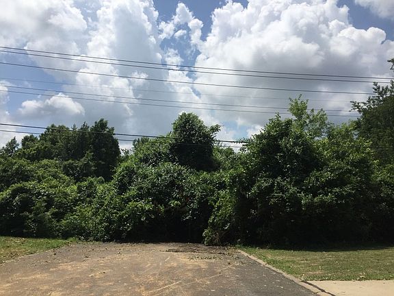 5th image of 11470 Poggemoeller Ave