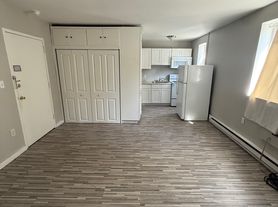 158 Fountain St