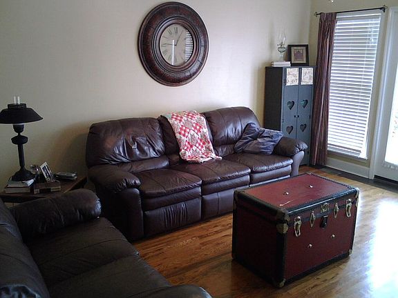 Living Room/ Beautiful Hardwoods