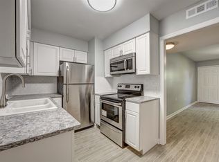 446 Deer Lake Dr, Nashville, TN 37221