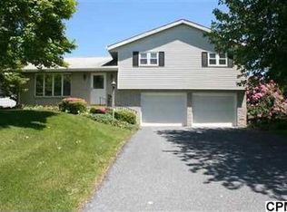 1740 Oberlin Rd, Middletown, PA 17057