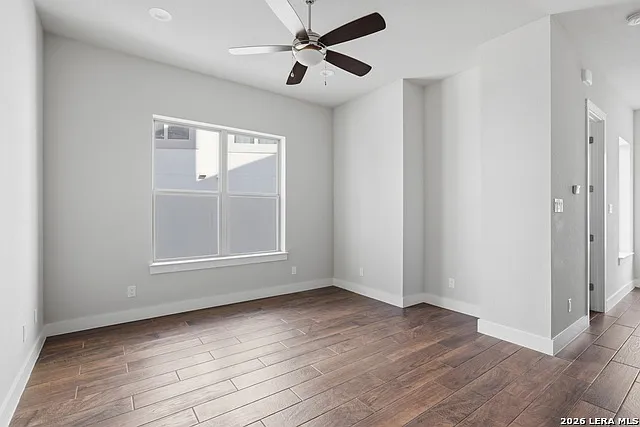 3 bed, 2.5 bath, 1598 sqft, $2,750 — Photo 4