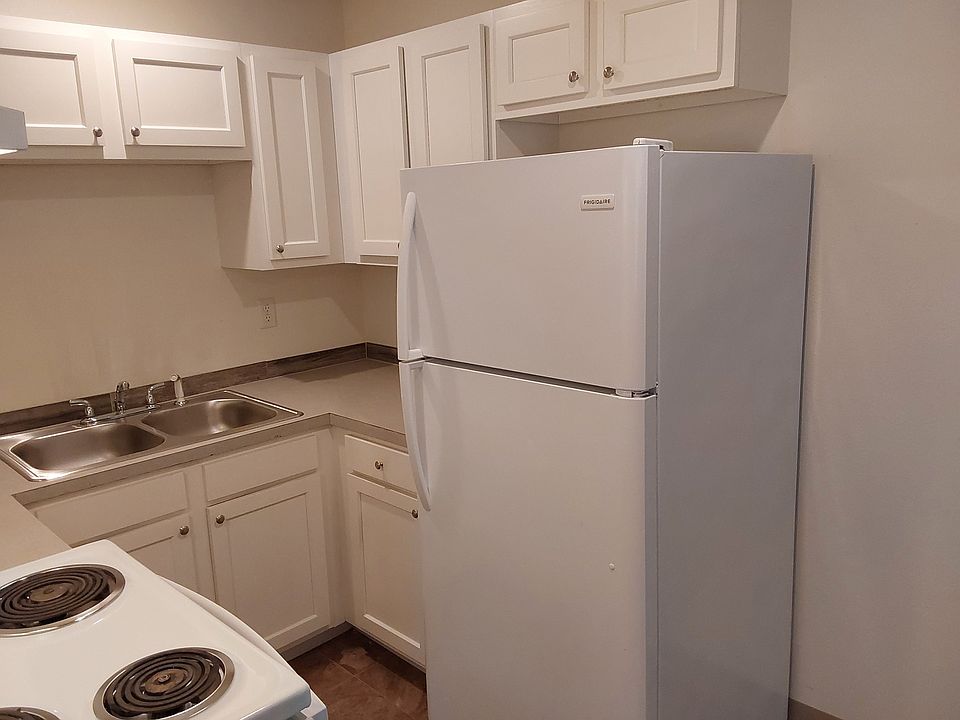 1st image of 2025 4th Ave #15133947