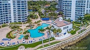 3rd image of 19101 Mystic Pointe Dr APT 801