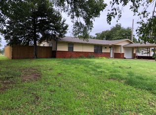 103 N 4th Ave, Fletcher, OK 73541