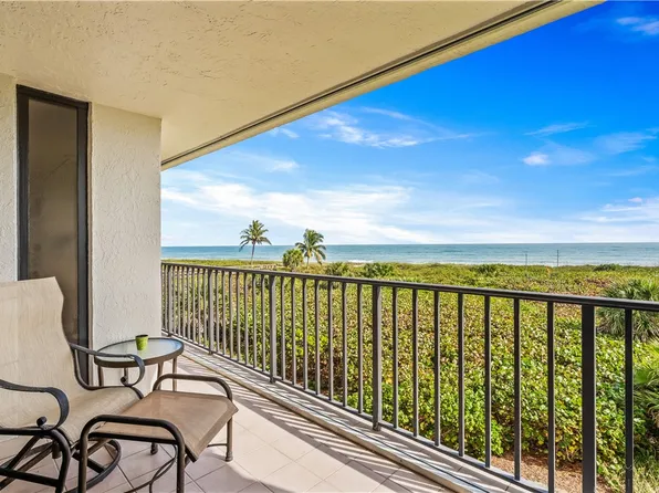 3120 N Highway A1a APT 302, Hutchinson Island, FL 34949