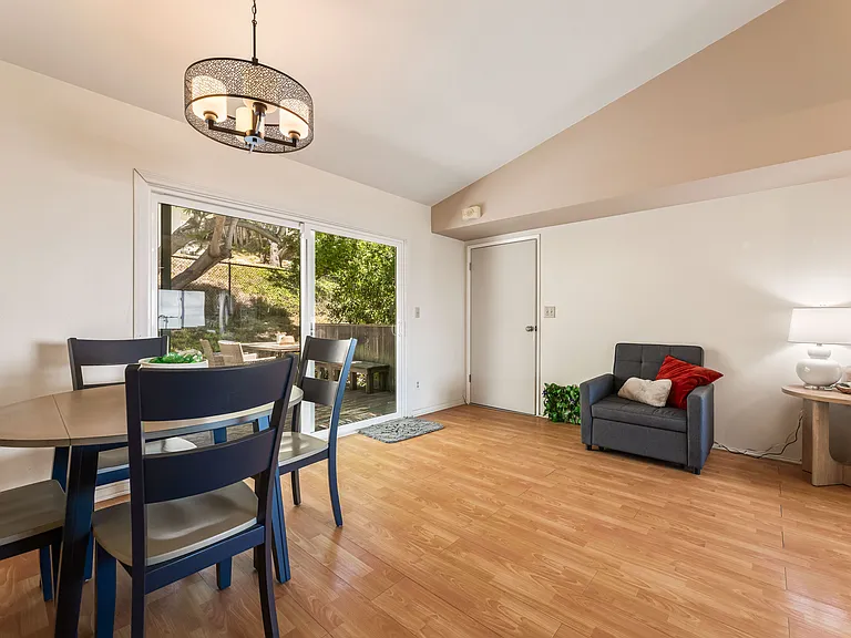 28130 Ambergate Dr — Photo 16