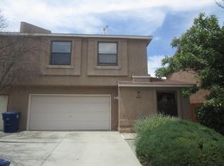 8631 Simi Ln NE, Albuquerque, NM 87113