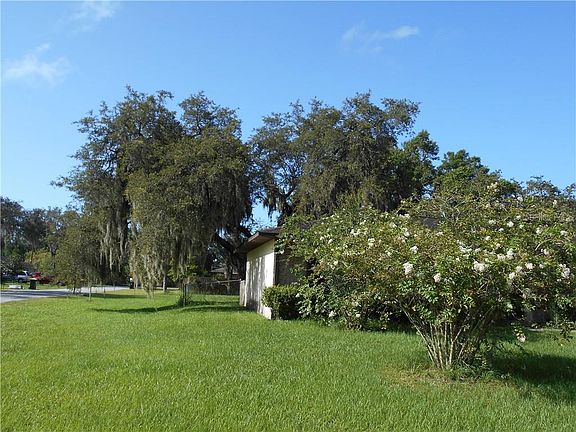 3rd image of 3702 Jeremy Ln