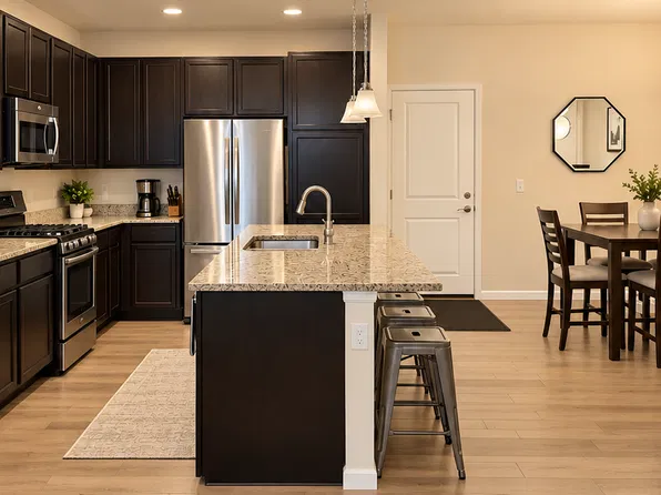 582 E Dry Creek Pl, Littleton, CO 80122