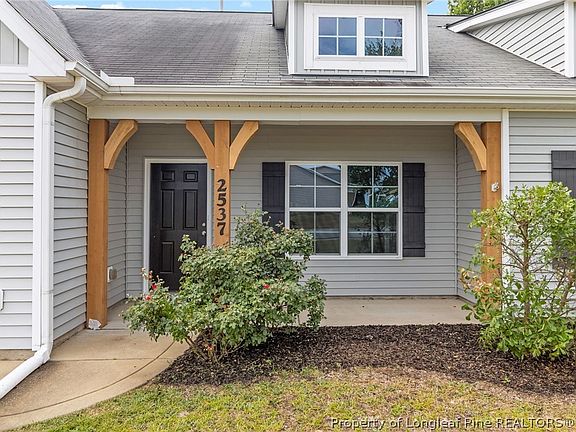 4th image of 2537 Spinnaker Dr