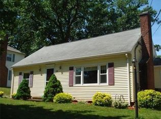 176 Emerson St, Springfield, MA 01118