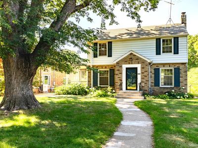 908 Parkview Ave, Saint Paul, MN, 55117