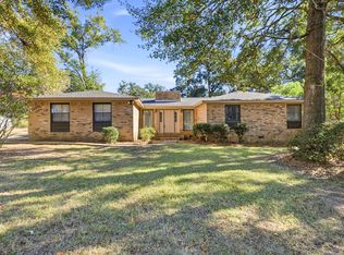 1920 Lawson Rd, Tallahassee, FL 32308