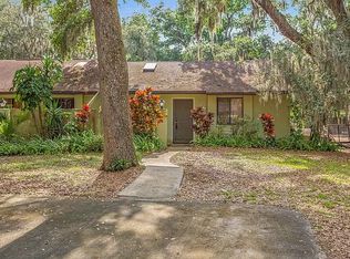 9811 Lancewood St, Orlando, FL 32817