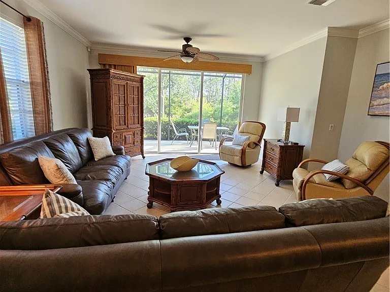 9209 Aviano Dr — Photo 5