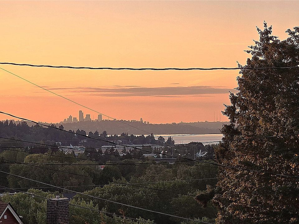 1st image of 326 Renton Avenue S