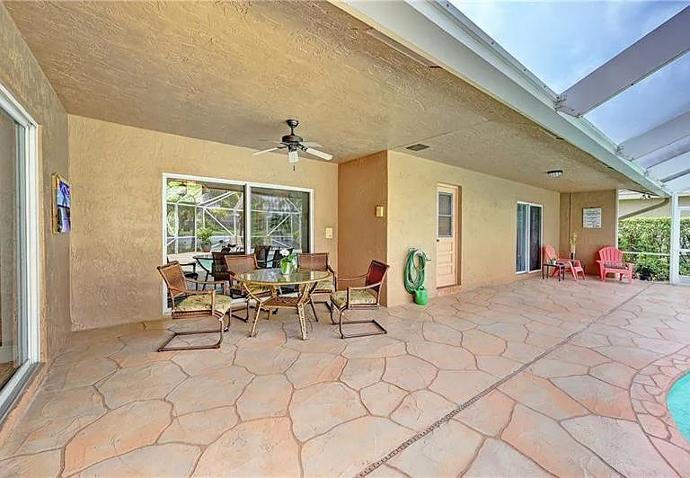 5088 NW 100th Ter — Photo 18
