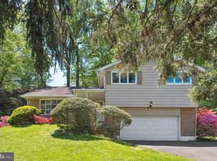 1076 Devon Rd, Jenkintown, PA 19046