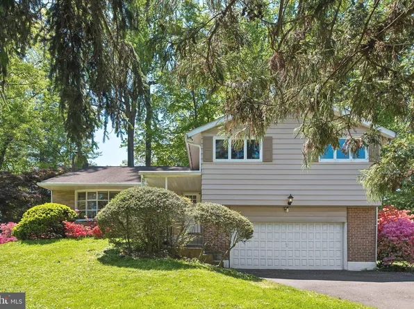 1076 Devon Rd, Jenkintown, PA 19046