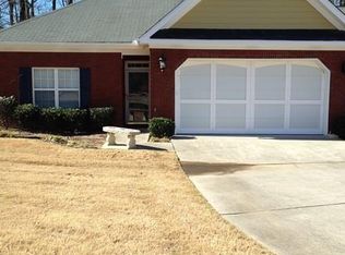 2645 Rosehill Cir, Lithia Springs, GA