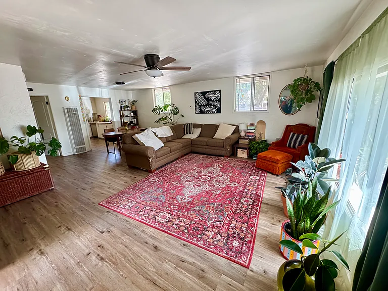 18381 Warren Ave #A — Photo 5