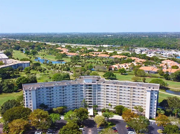 3507 Oaks Way #606, Pompano Beach, FL 33069