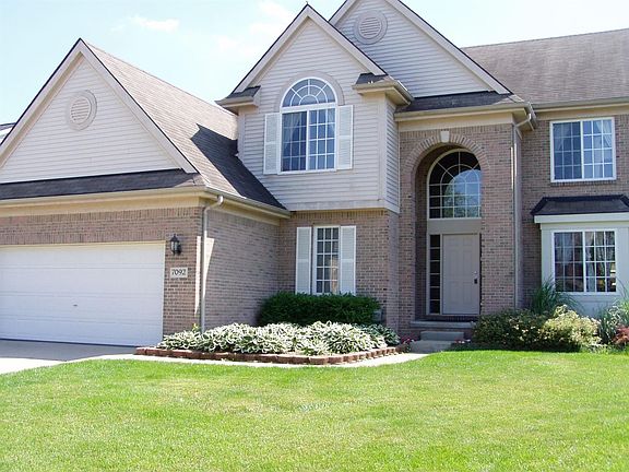 2nd image of 7092 Colchester Ln