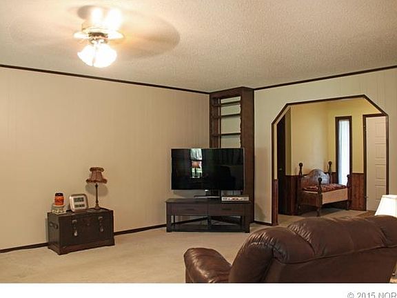 4th image of 5900 Whitney Ln