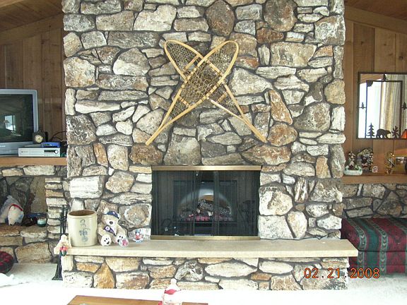 Beautiful fireplace in GR