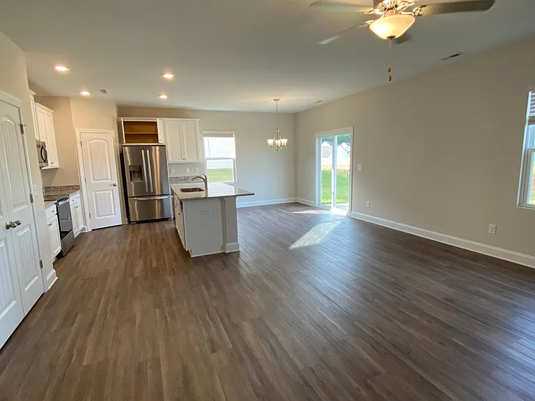 520 Access Dr — Photo 6