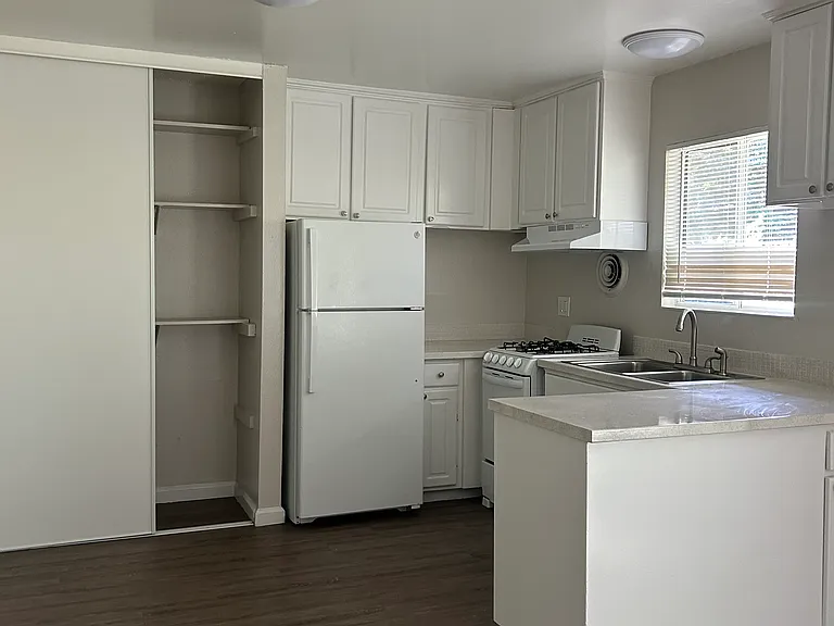 12 San Pablo Ave #13 — Photo 2