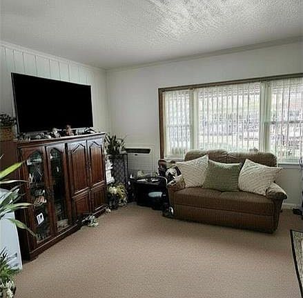 5th image of 1718 Williamsbridge Rd