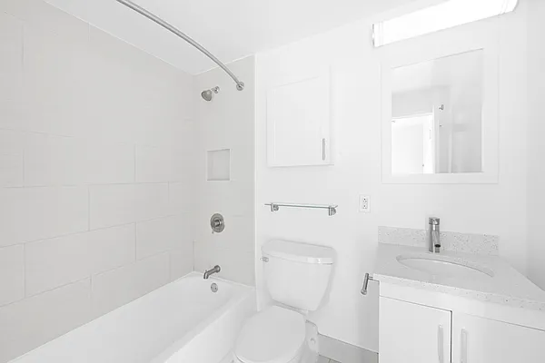 Rented by Stonehenge NYC LLC | media 8