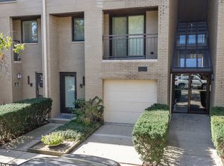 1646 N Mohawk St #A, Chicago, IL 60614
