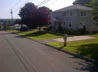 23 Geissler Dr, Shelton, CT 06484