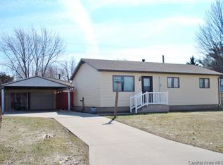 1391 Oriole Dr, Galesburg, IL 61401
