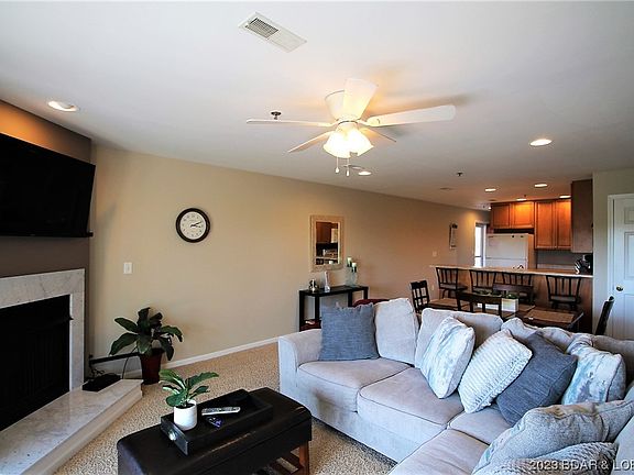 2nd image of 1481 Ledges Dr #C31