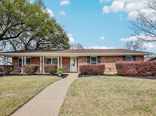 1015 Rocky Canyon Rd, Arlington, TX 76012