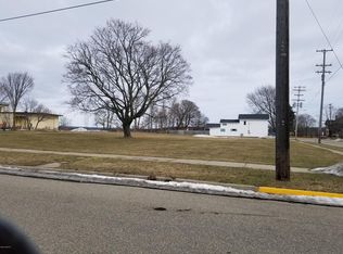 276 1st St, Manistee, MI 49660