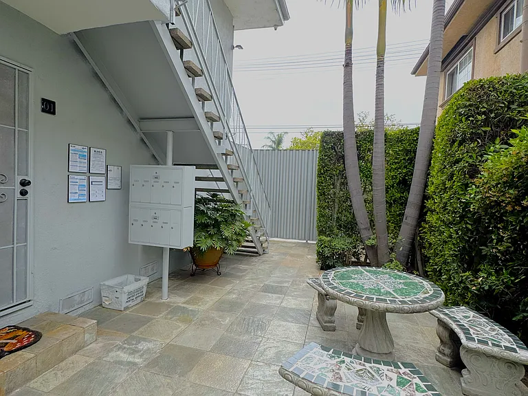 4110 Inglewood Blvd #4 — Photo 19