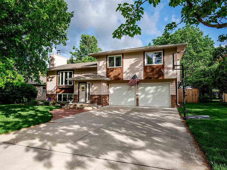 1st image of 3325 Trevelyan Ave