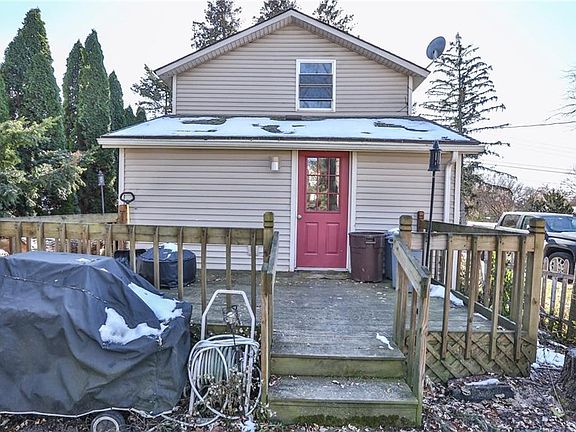 5th image of 4622 Bachelors Row
