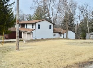 8104 Wonder View Dr, Wonder Lake, IL 60097
