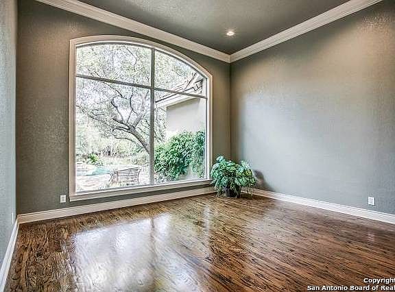 5th image of 835 Hansen Grns