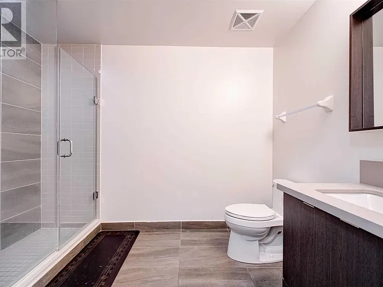4677 Glen Erin Dr #102 — Photo 30