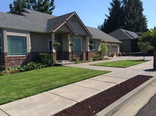 4414 SE Sweetbriar Ln, Troutdale, OR 97060