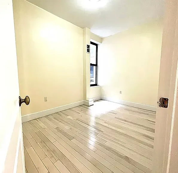 130 Wadsworth Ave #32 — Photo 6