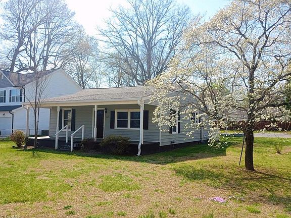 4th image of 1825 Glenside Dr