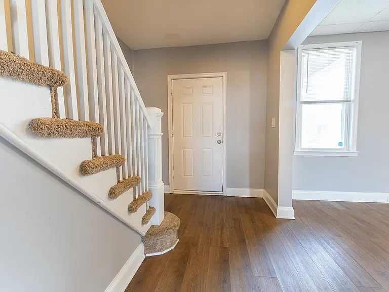 3063 Mayfield Ave #1 — Photo 6